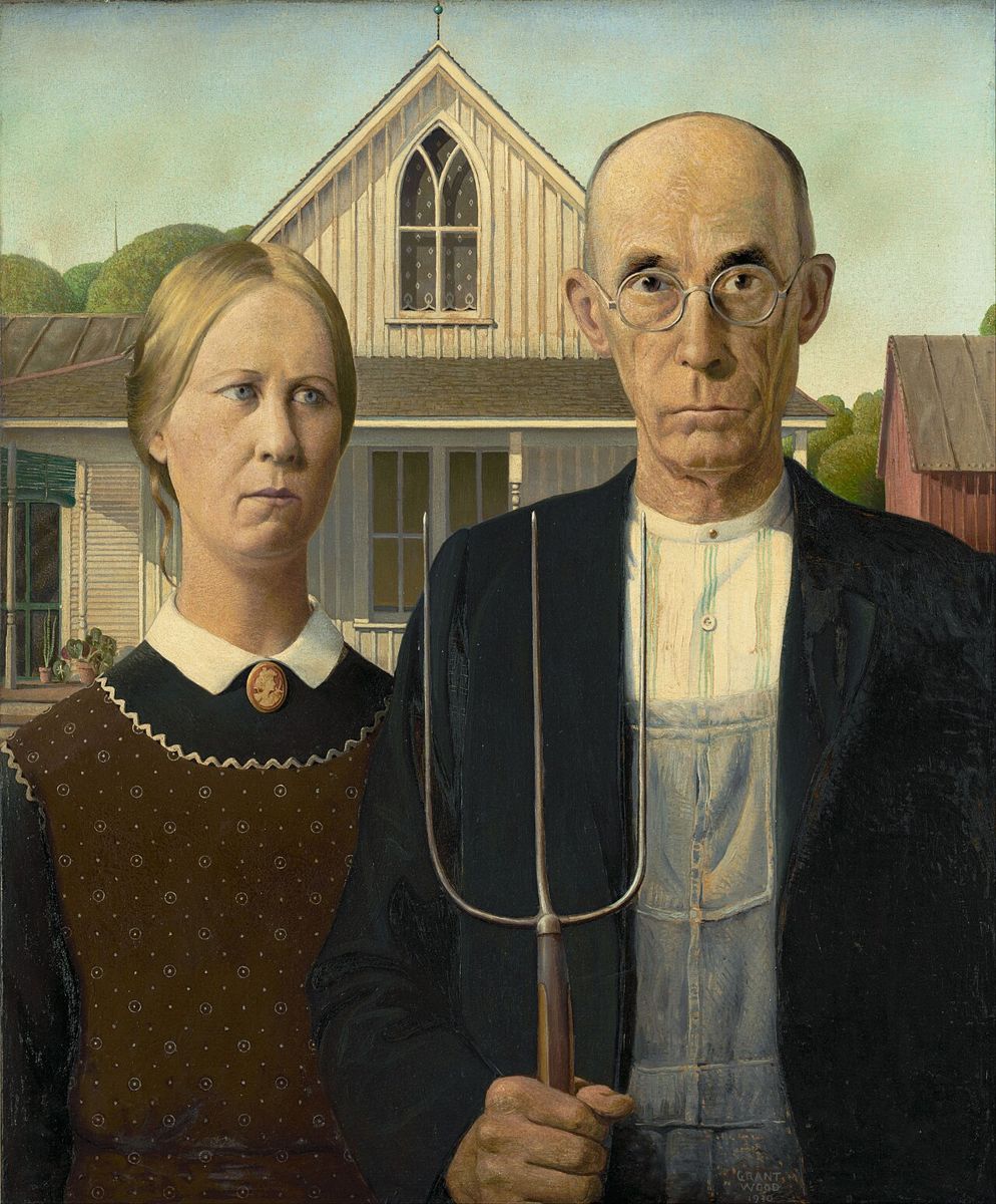 Grant Wood's 1930 painting American Gothic: a farmer with a pitchfork beside a woman, in front of a white farmhouse